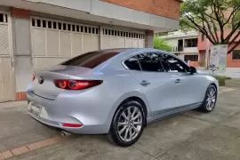 Mazda, MAZDA3, 2021, 27000 km