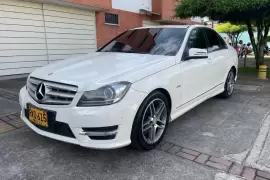 Mercedes-Benz, C-Class, 2012, 92605 km