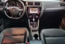 Volkswagen, Jetta, 2015, 51000 km