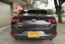 Mazda, MAZDA3, 2022, 9944 km
