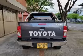 Toyota , Hilux, 2014, 83000 km