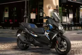 Moto BMW C400X Urban Mobility